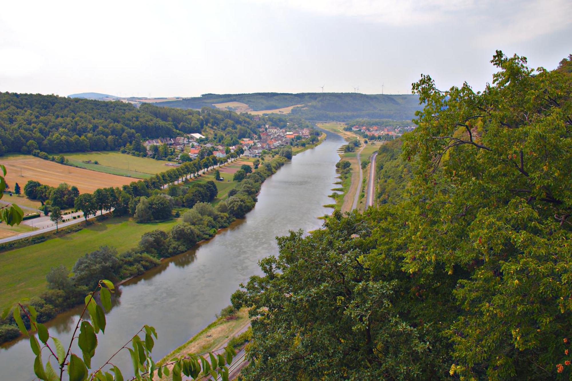 Froschkoenig Mit Teichblick Apartamento Trendelburg Exterior foto